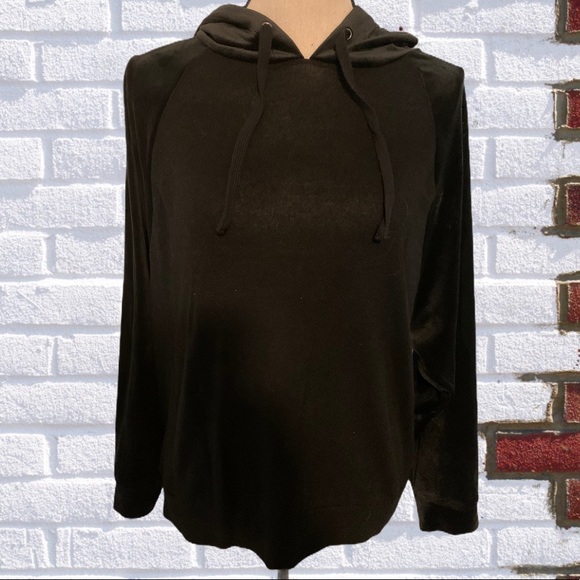 Pink Republic Black Crushed Velour Hoodie Sleeves Knit Top NWT - Picture 2 of 9